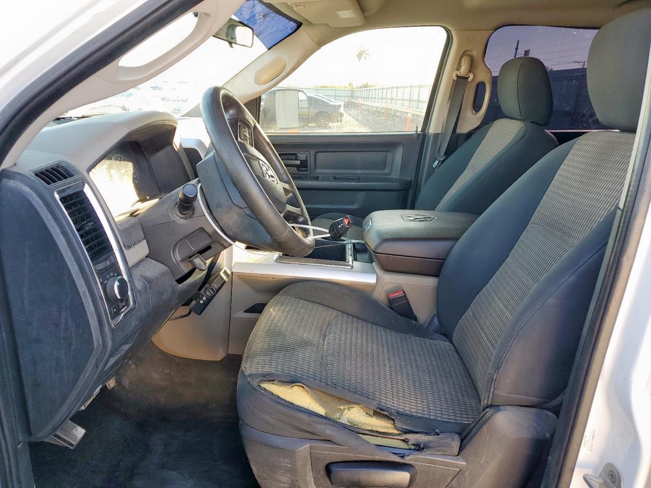 2012 DODGE Ram 2500