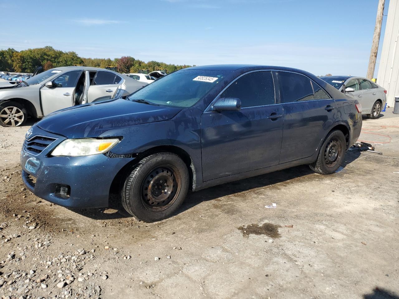 2011 TOYOTA CAMRY
