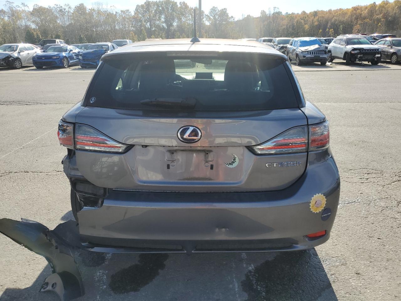 2013 LEXUS CT 200