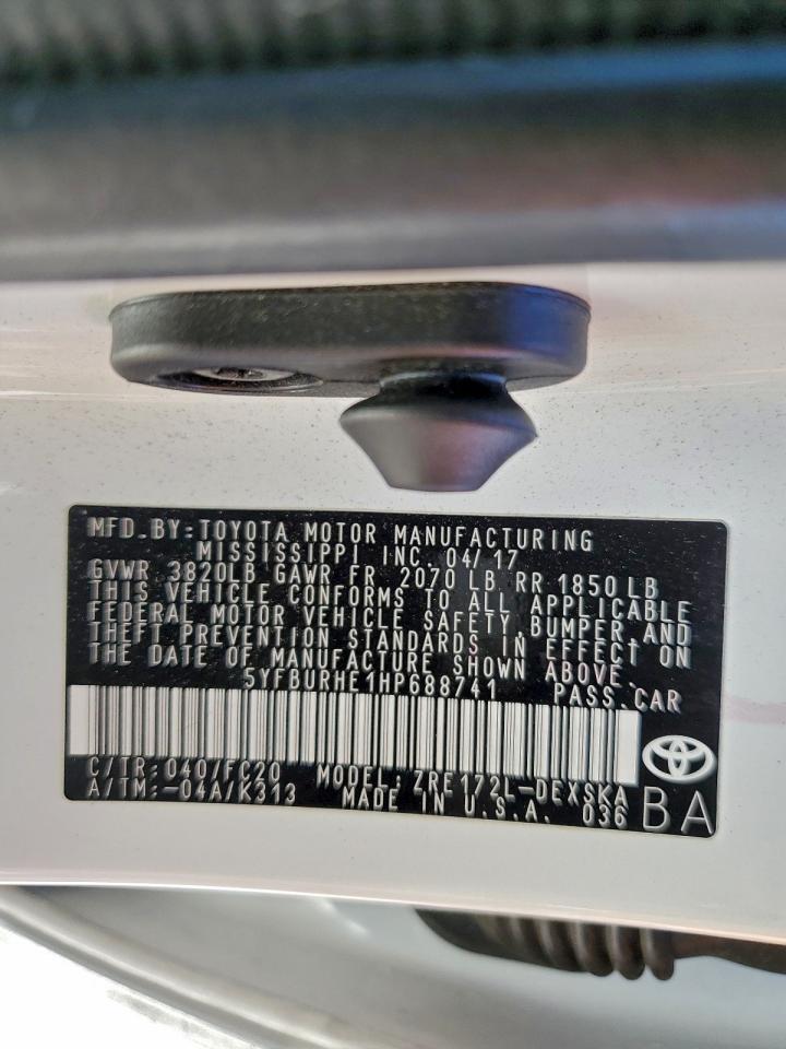 2017 TOYOTA COROLLA
