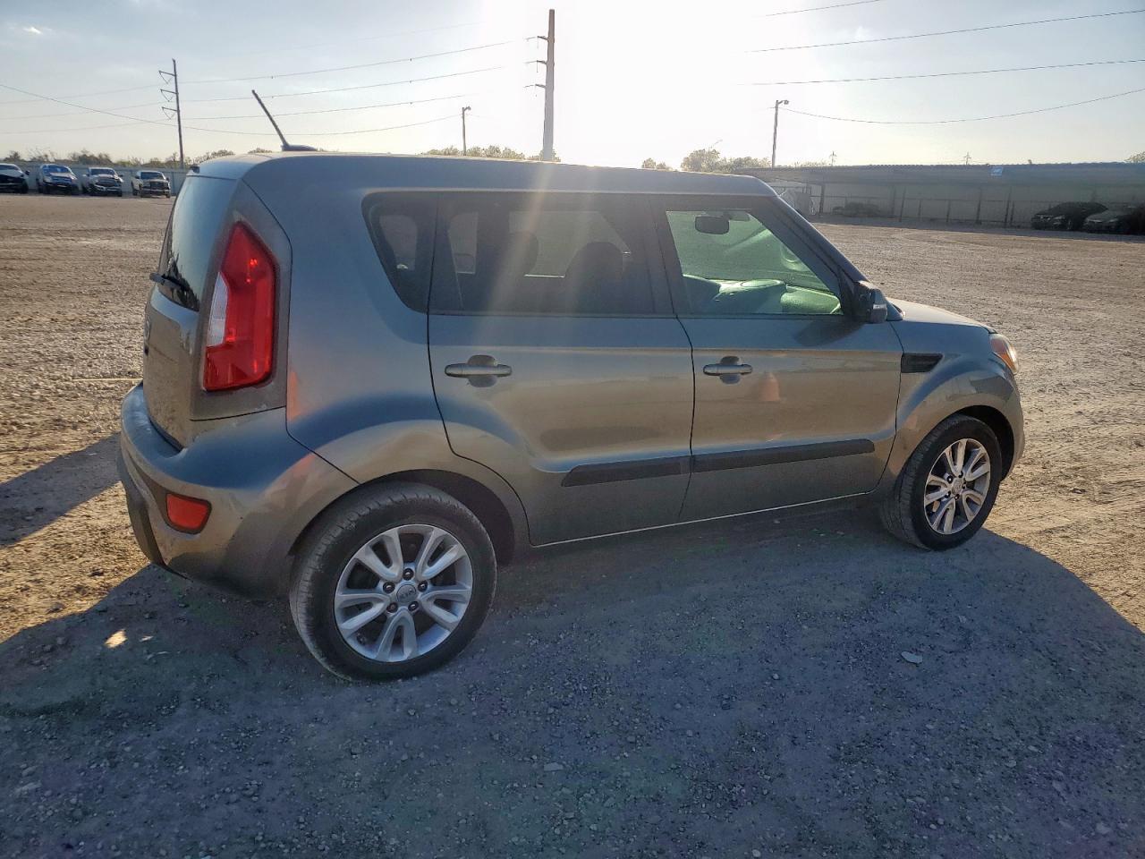 2012 KIA SOUL