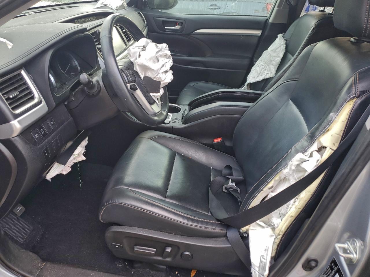 2019 TOYOTA HIGHLANDER