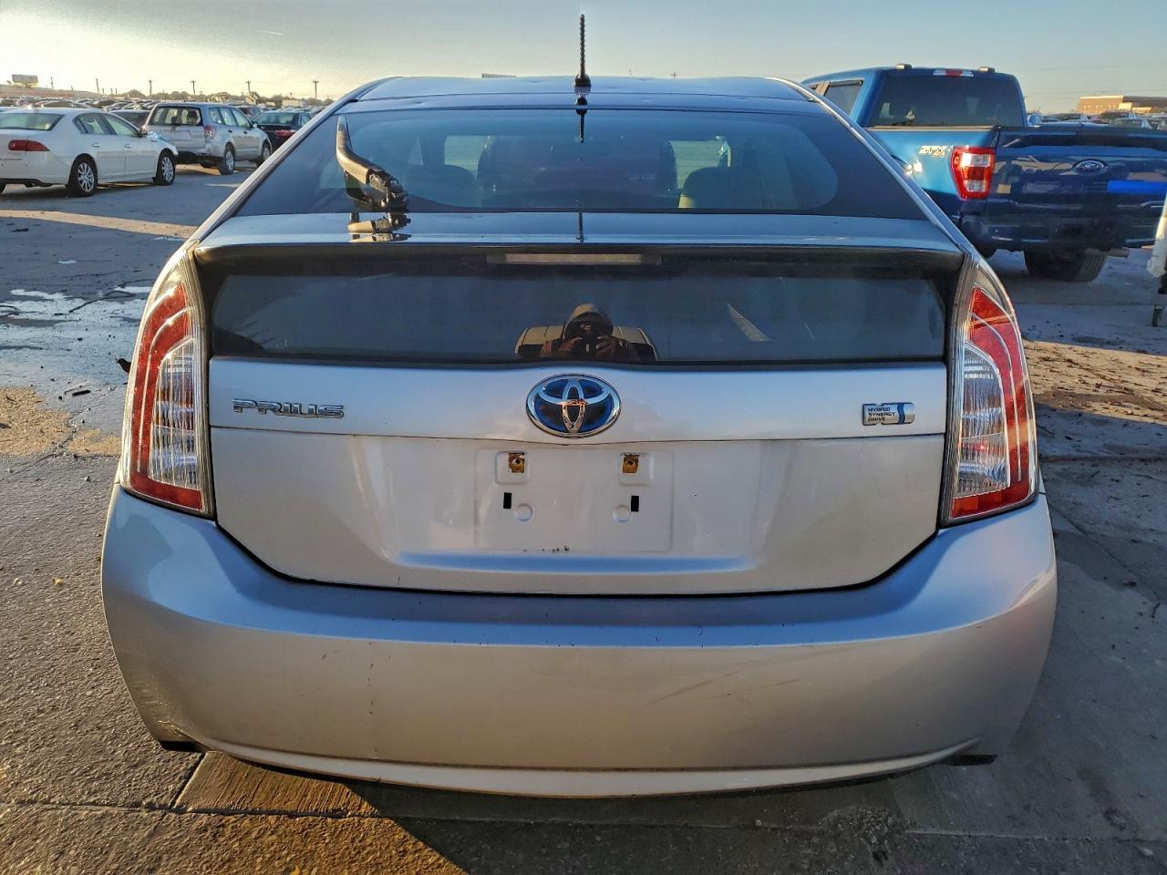 2012 TOYOTA PRIUS