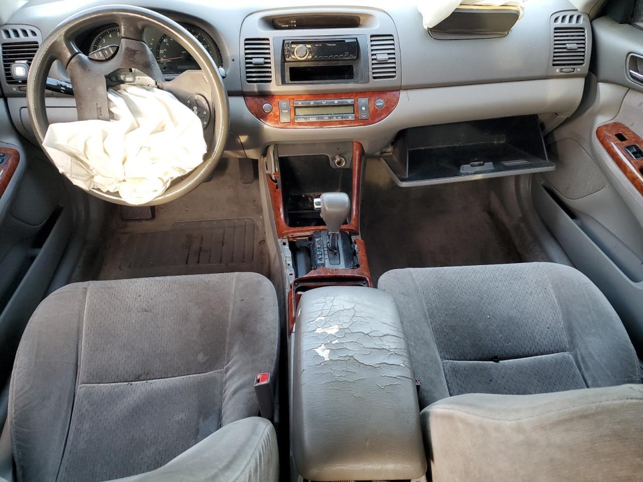 2002 TOYOTA CAMRY