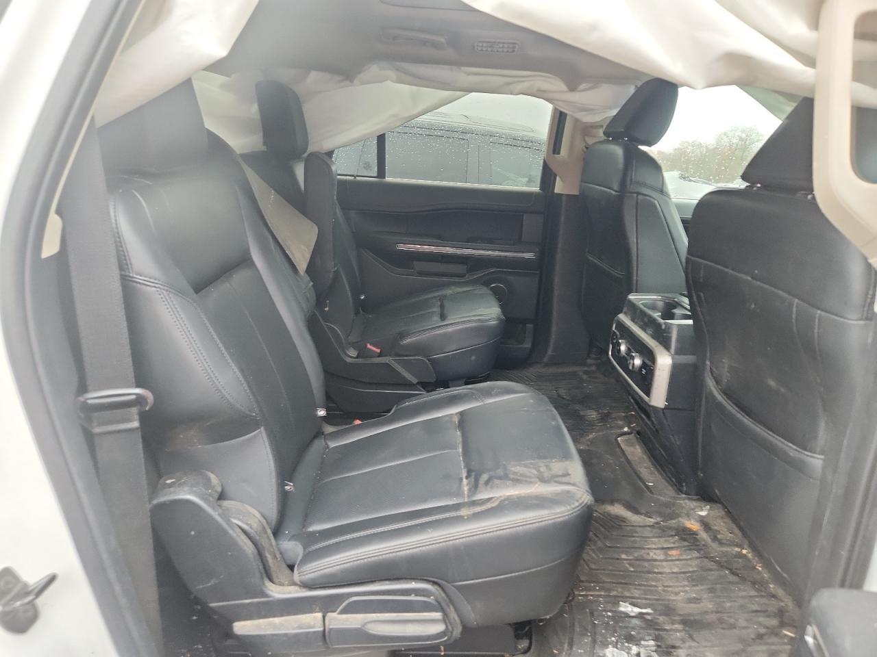 2022 FORD Expedition