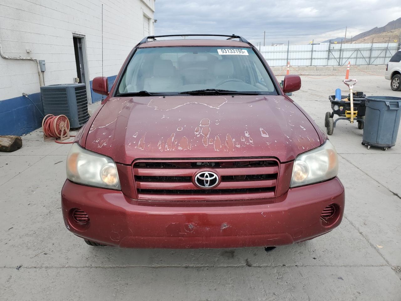 2004 TOYOTA HIGHLANDER