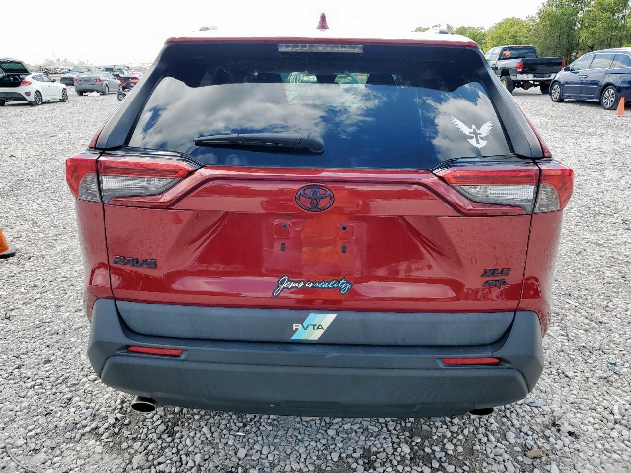 2019 TOYOTA RAV4