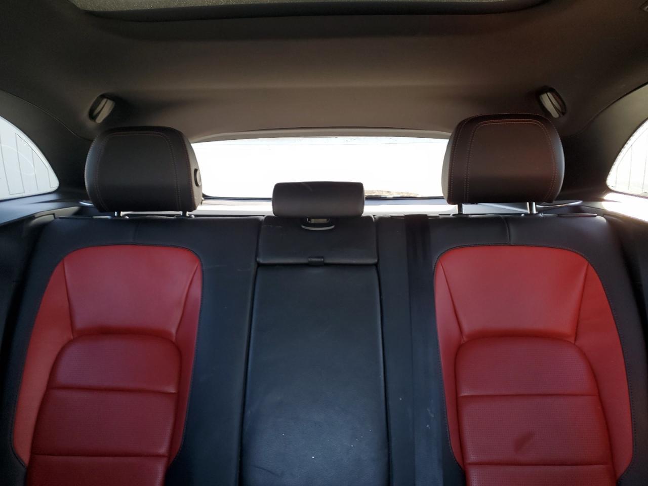 2018 JAGUAR F-Pace