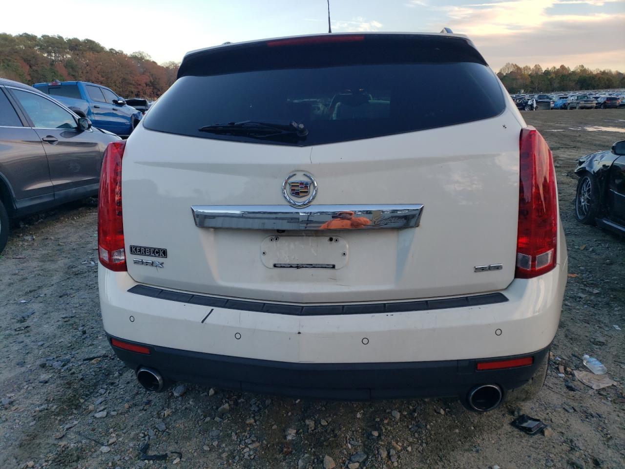 2016 CADILLAC SRX