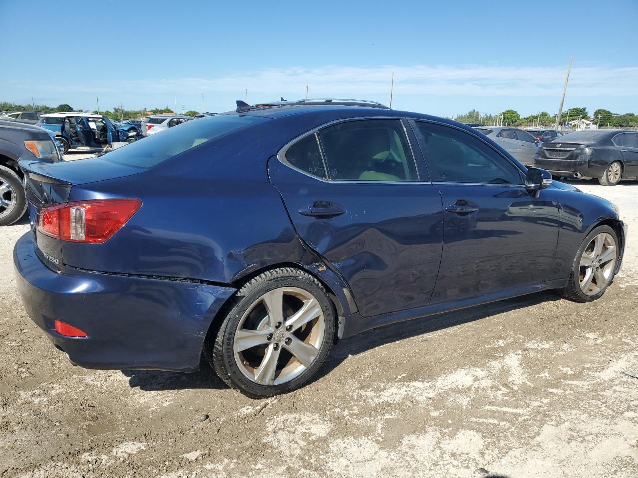 2011 LEXUS IS 250