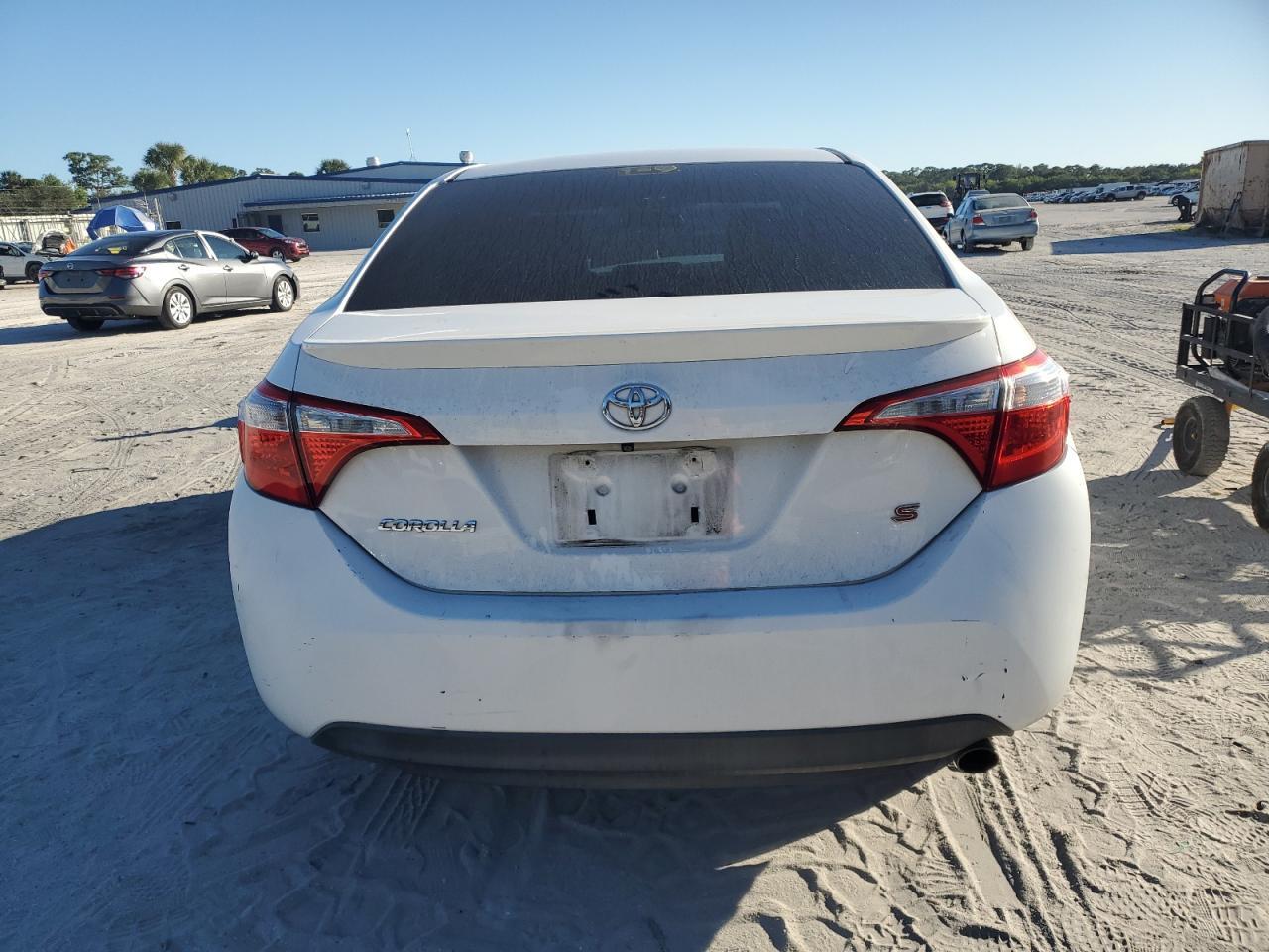 2015 TOYOTA COROLLA