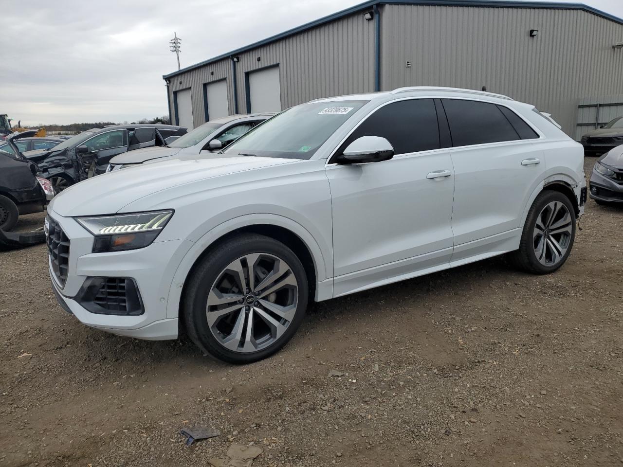 2022 AUDI Q8