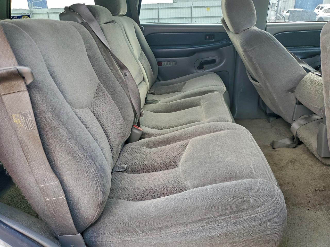 2003 CHEVROLET Tahoe