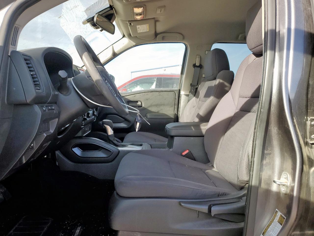 2022 NISSAN Frontier