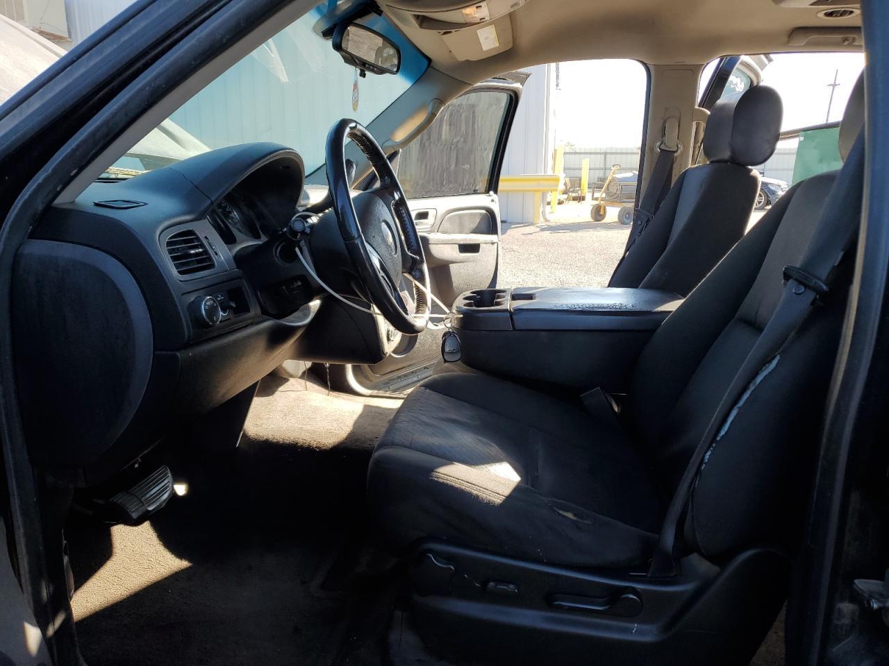2010 CHEVROLET Suburban