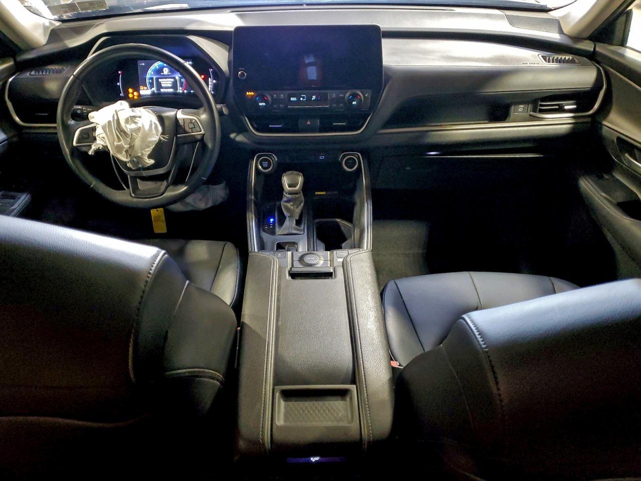 2024 TOYOTA HIGHLANDER