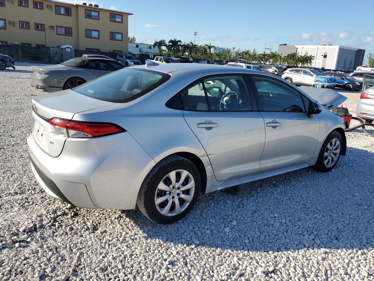 2022 TOYOTA COROLLA