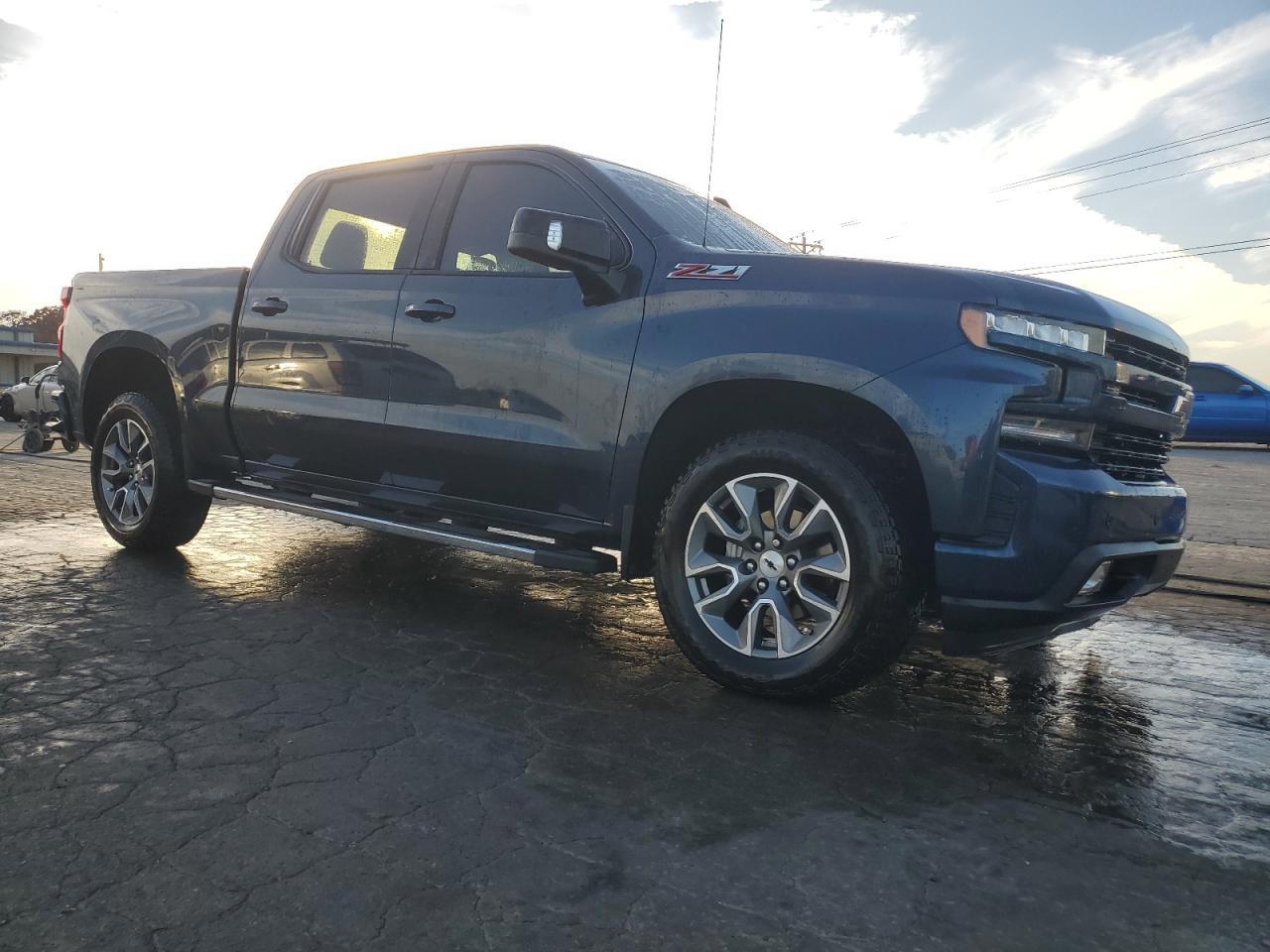 2022 CHEVROLET Silverado