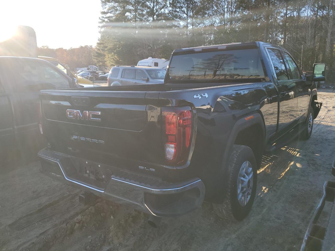 2024 GMC Sierra