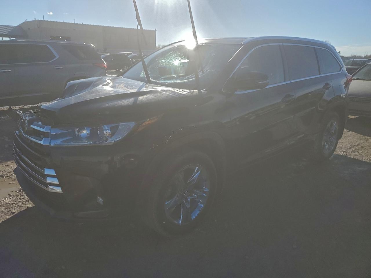 2019 TOYOTA HIGHLANDER