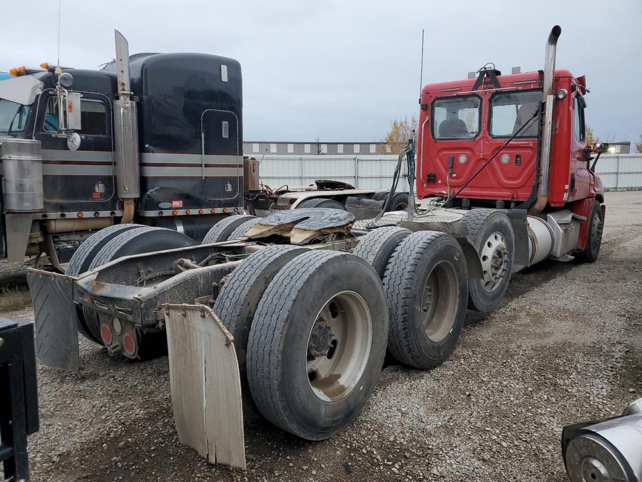 2018 FREIGHTLINER CASCADIA 125