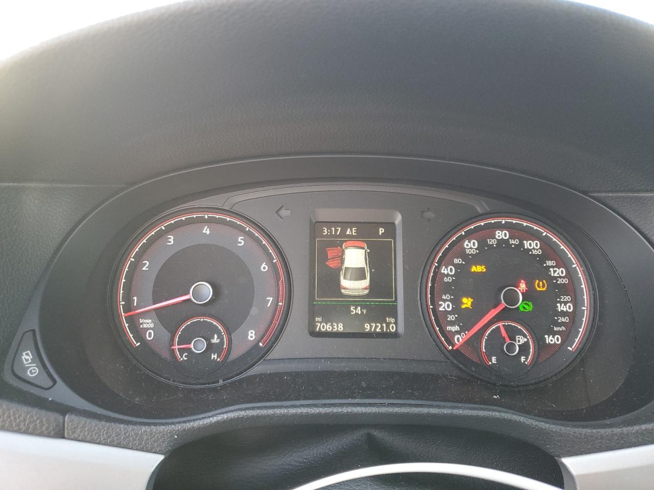 2022 VOLKSWAGEN Passat