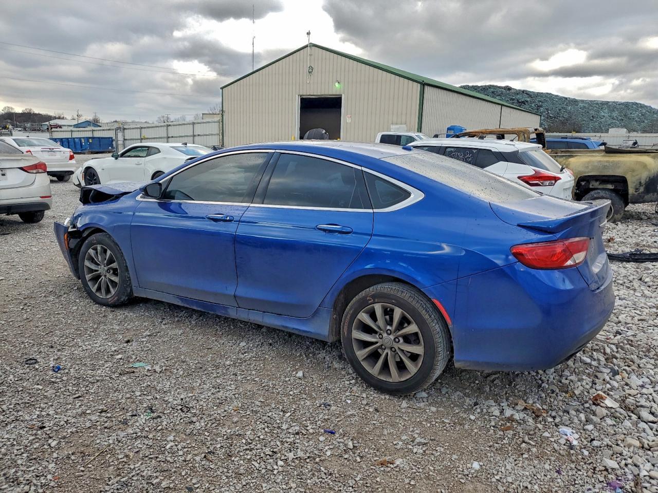 2015 CHRYSLER 200