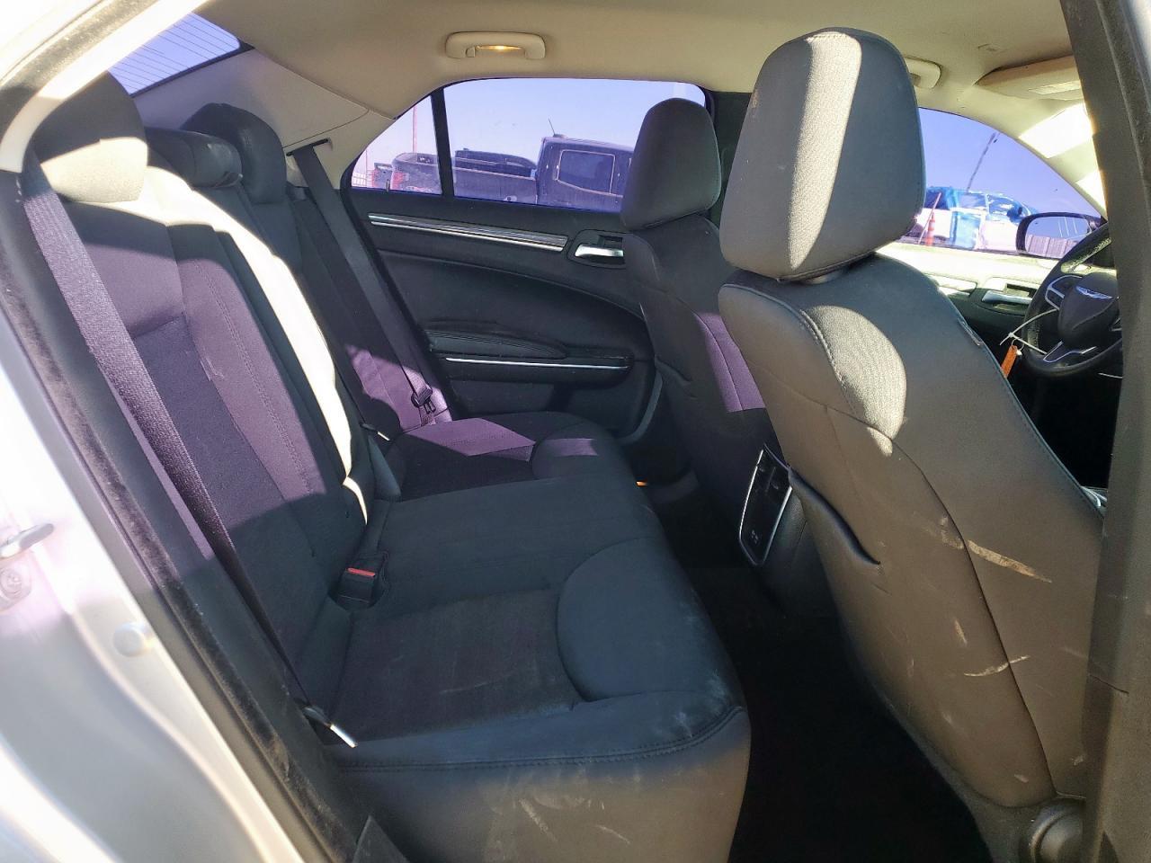 2021 CHRYSLER 300