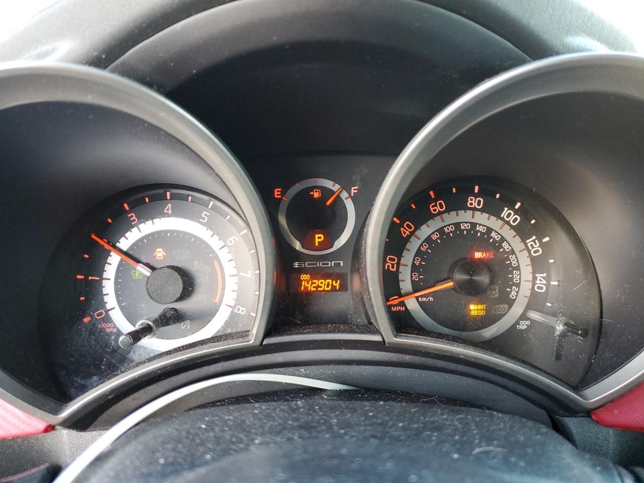 2011 TOYOTA SCION