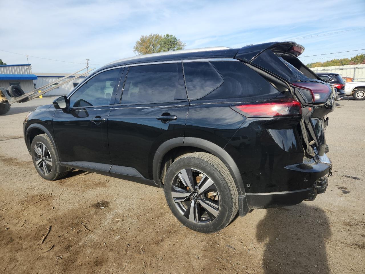 2024 NISSAN ROGUE