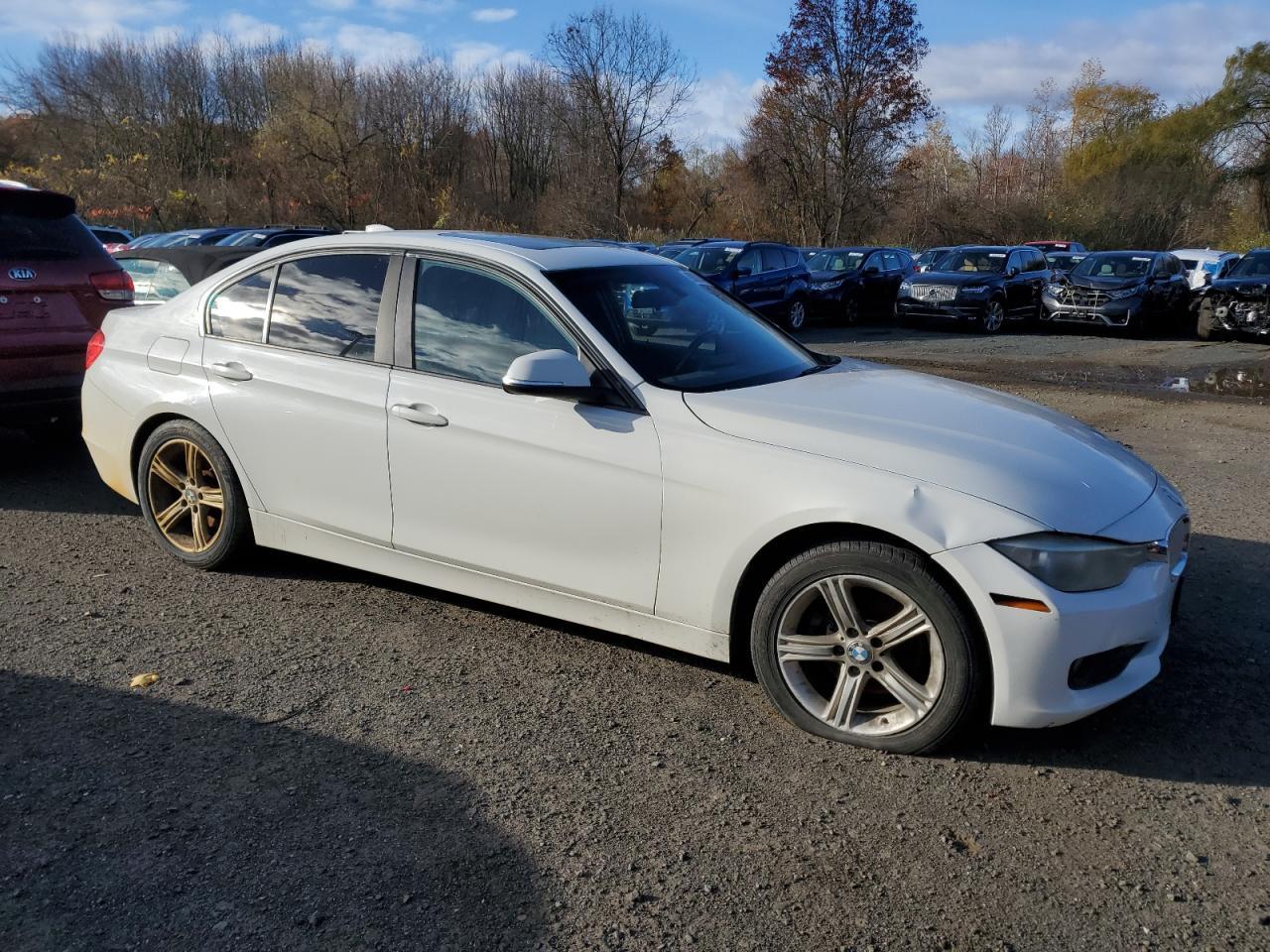 2013 BMW 3 SERIES
