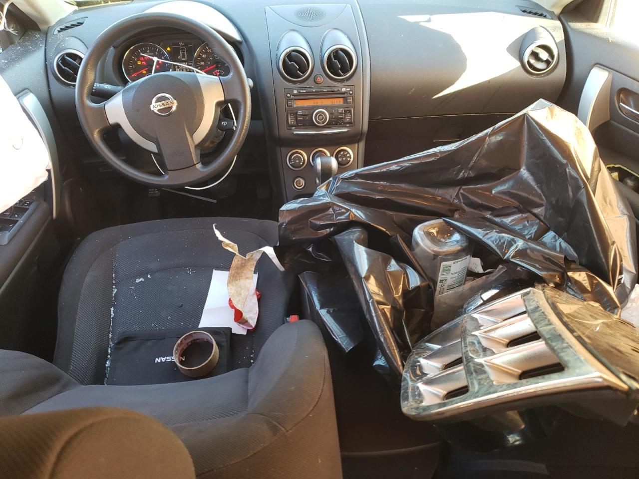 2014 NISSAN ROGUE