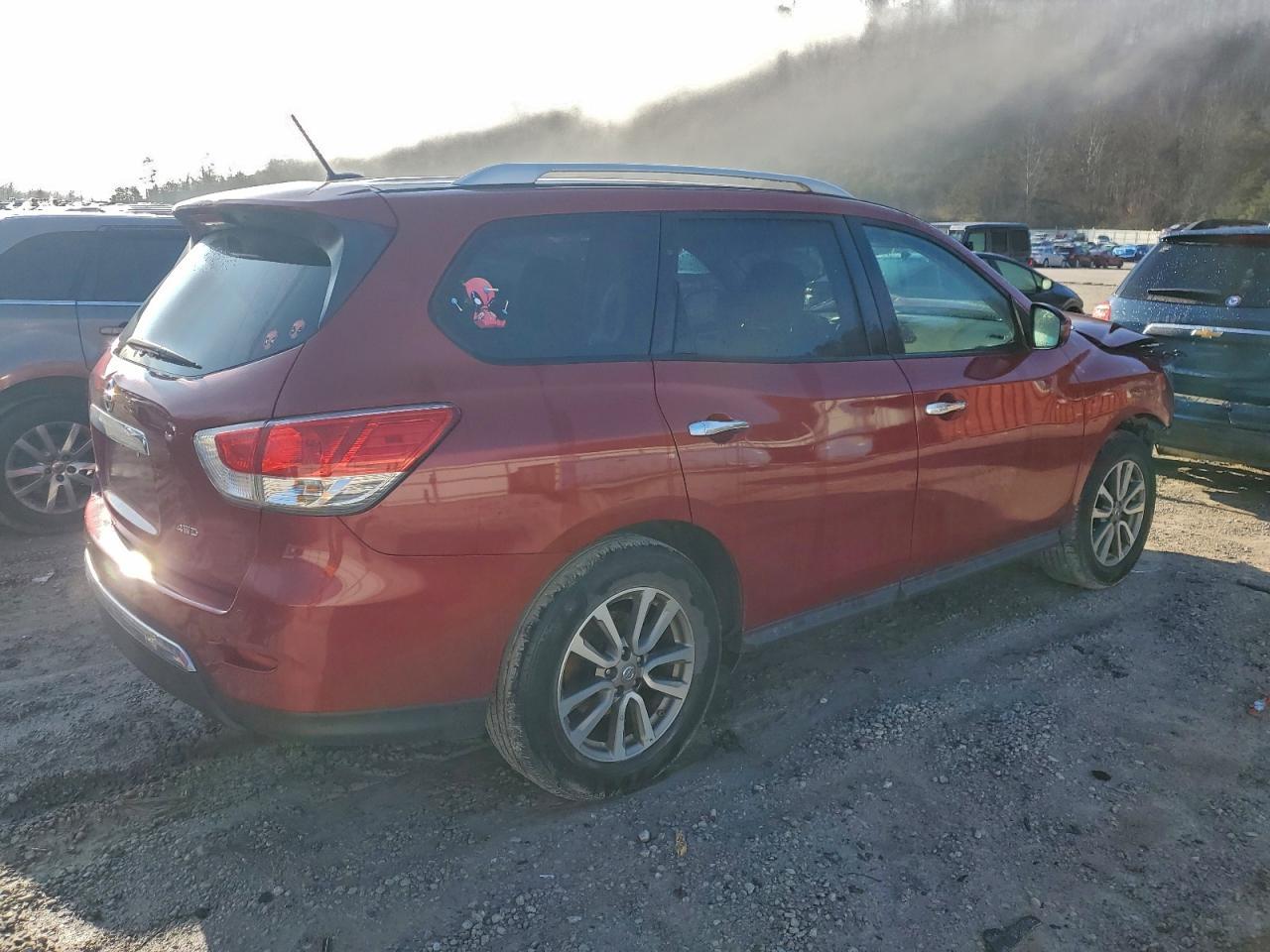 2015 NISSAN PATHFINDER