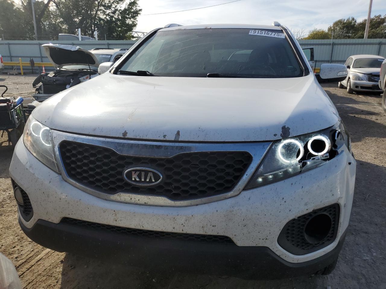 2011 KIA SORENTO