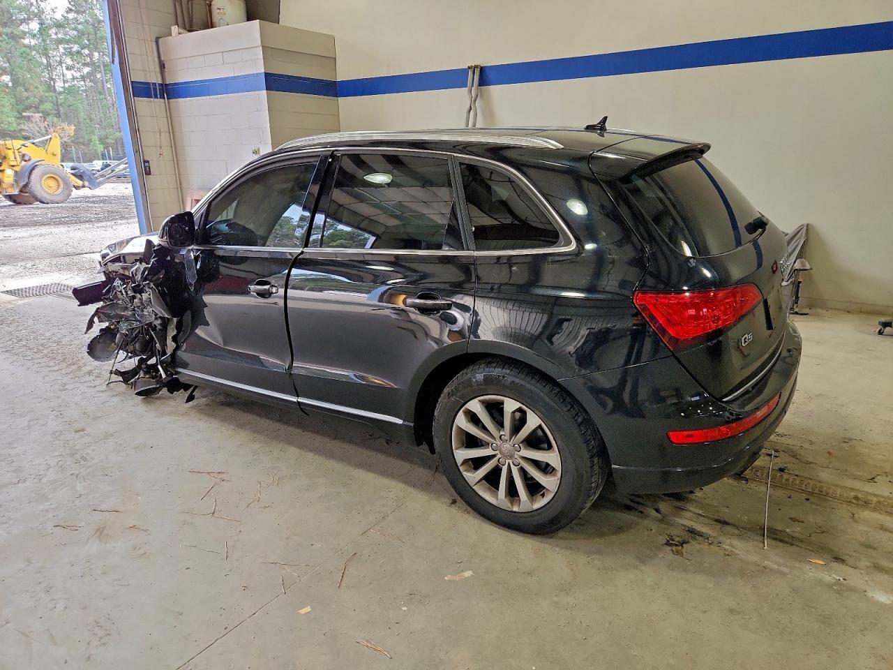 2015 AUDI Q5