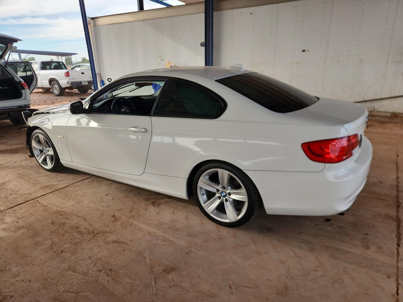 2011 BMW 3 SERIES
