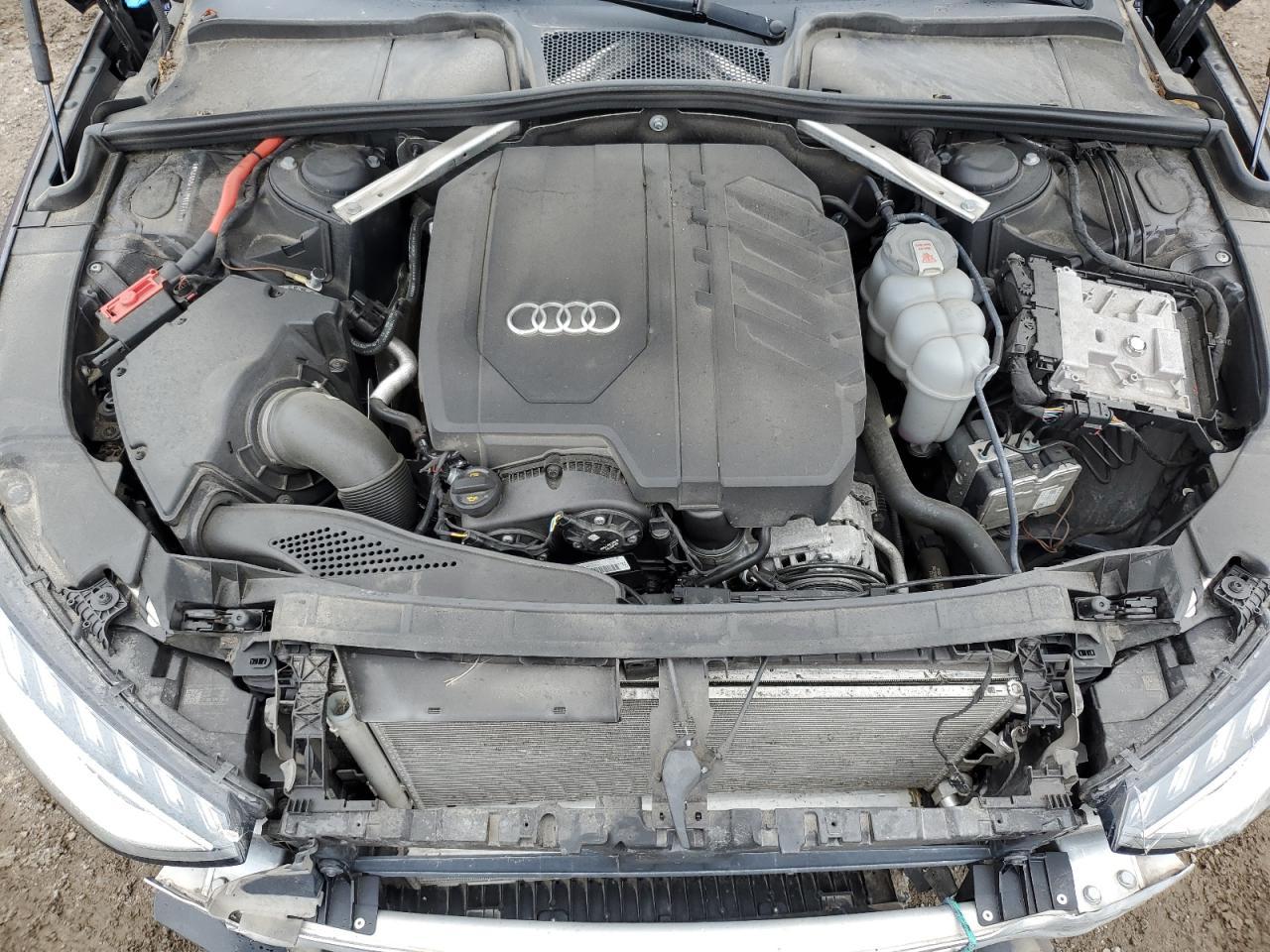 2022 AUDI A4