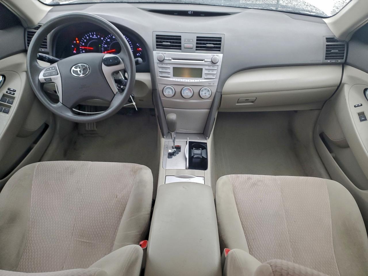 2010 TOYOTA CAMRY