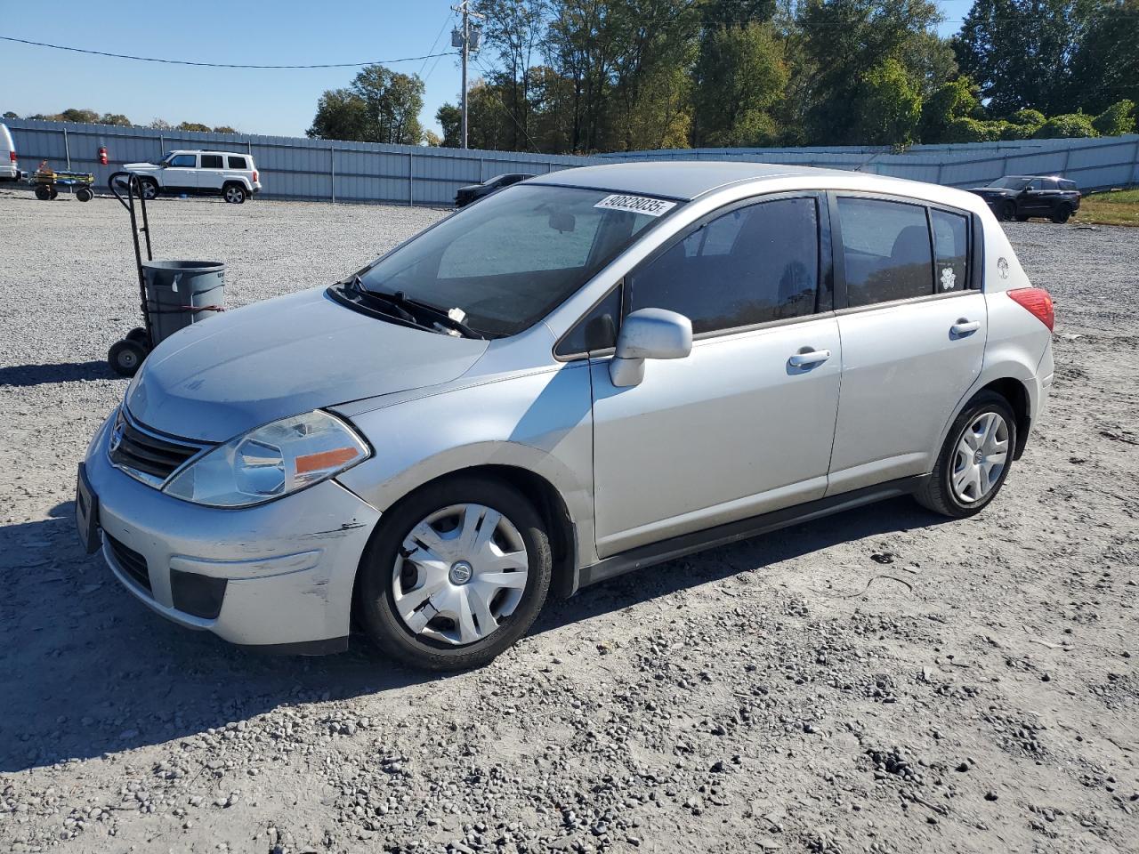 2012 NISSAN VERSA