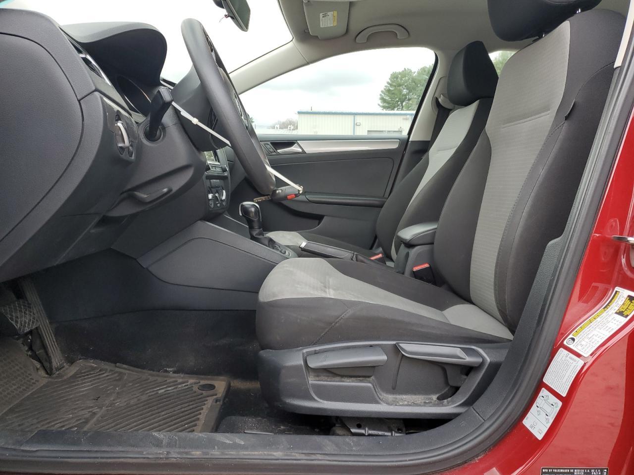2017 VOLKSWAGEN JETTA