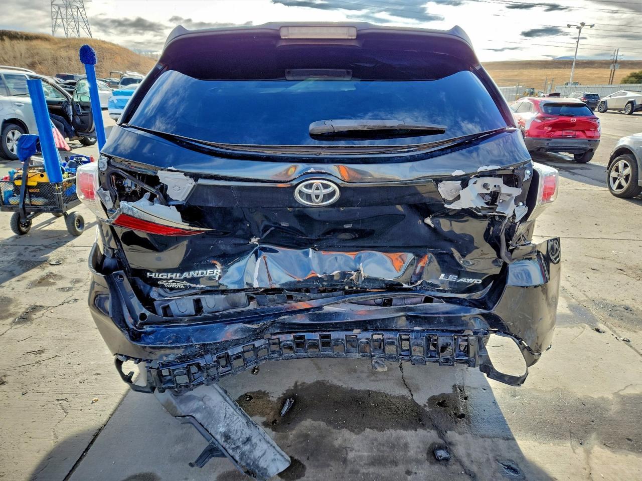 2014 TOYOTA HIGHLANDER