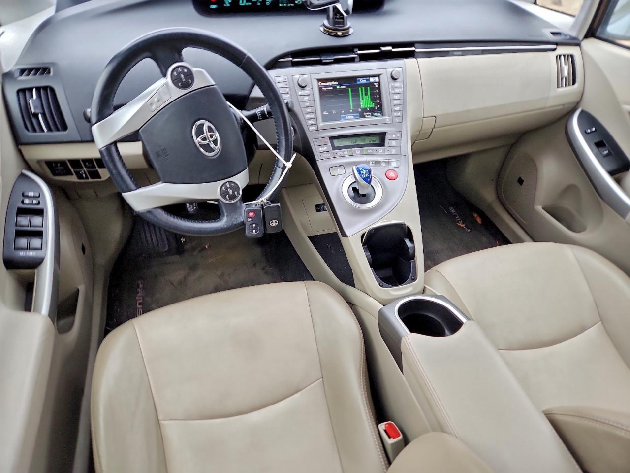2014 TOYOTA PRIUS