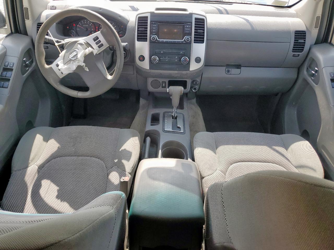 2017 NISSAN Frontier