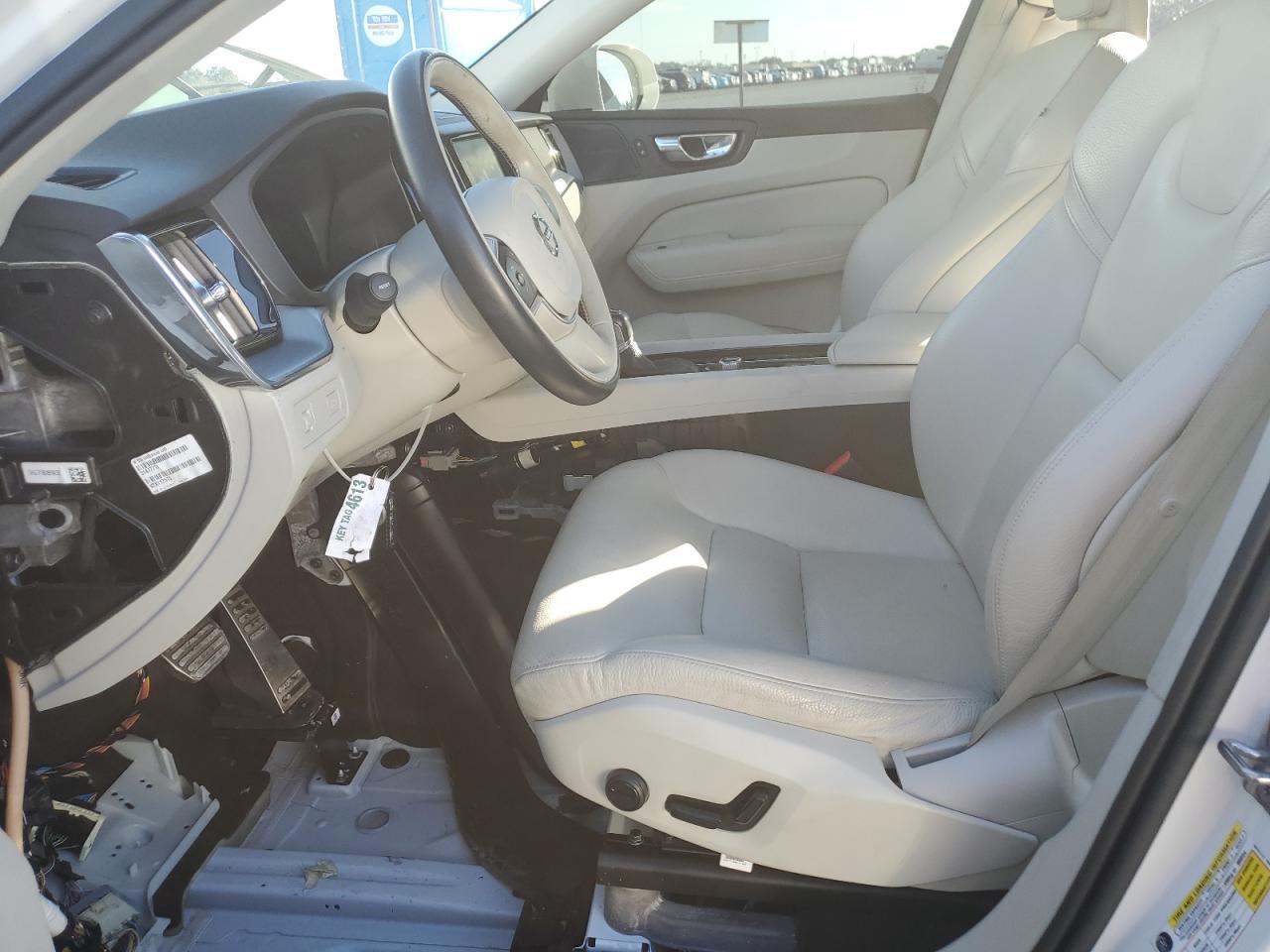 2019 VOLVO XC60