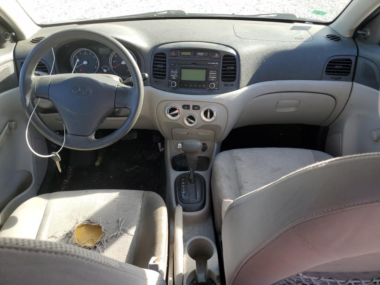 2010 HYUNDAI ACCENT