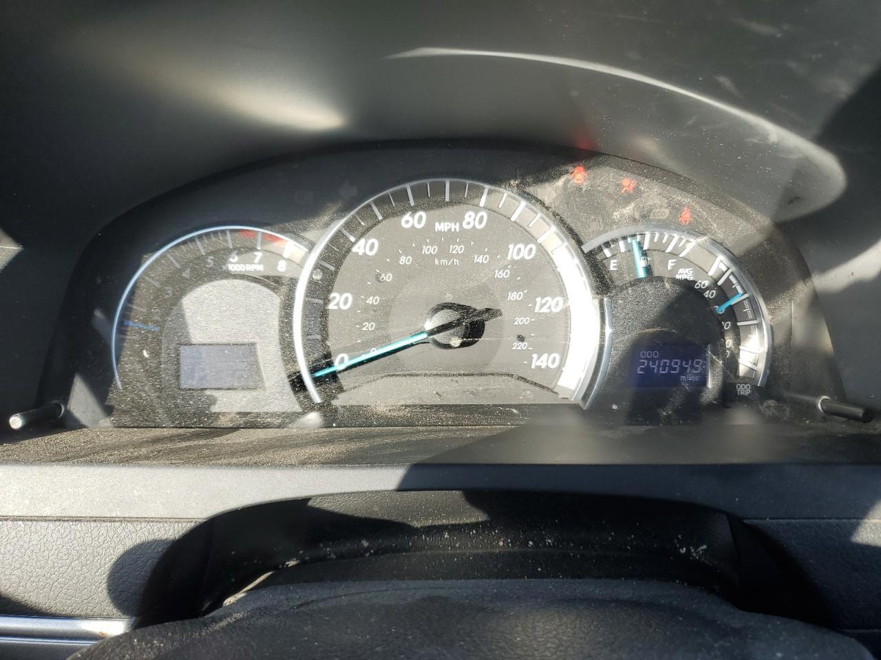 2014 TOYOTA CAMRY