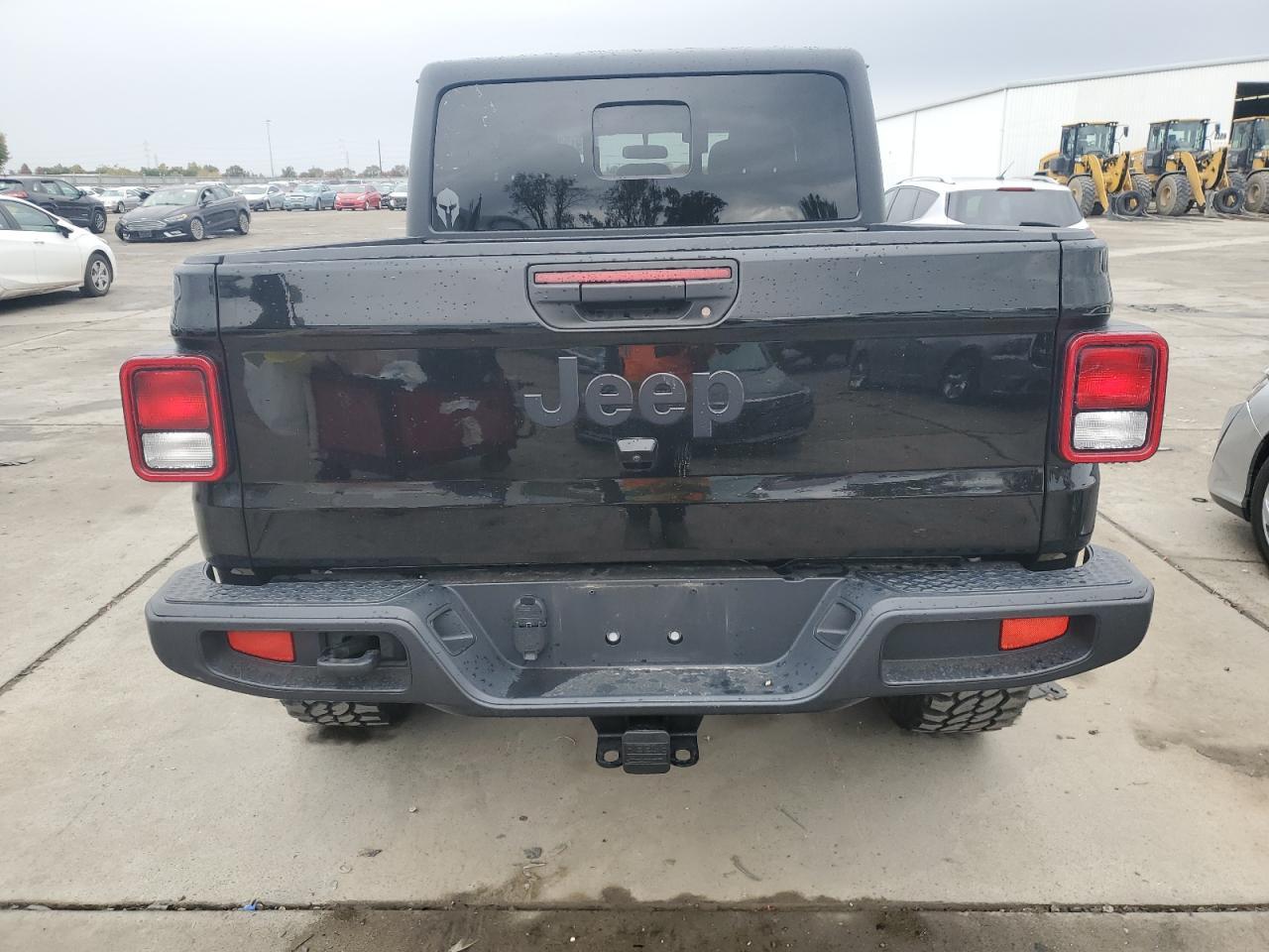 2022 JEEP Gladiator