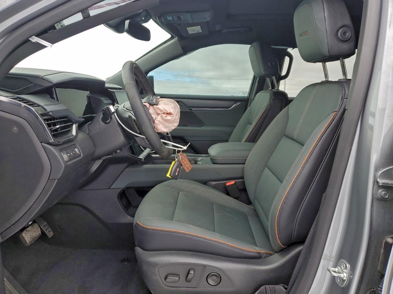 2025 GMC ACADIA