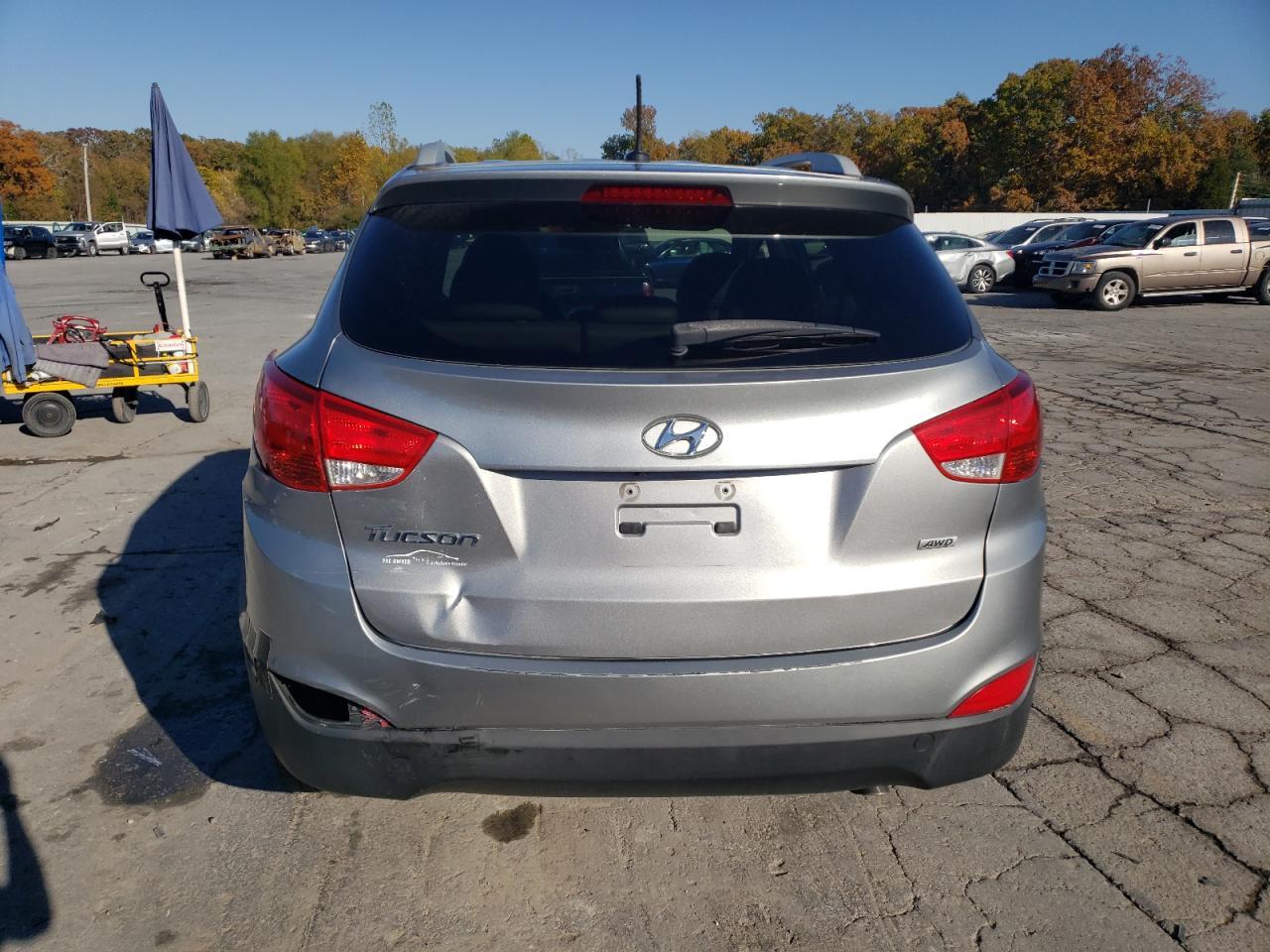 2015 HYUNDAI TUCSON