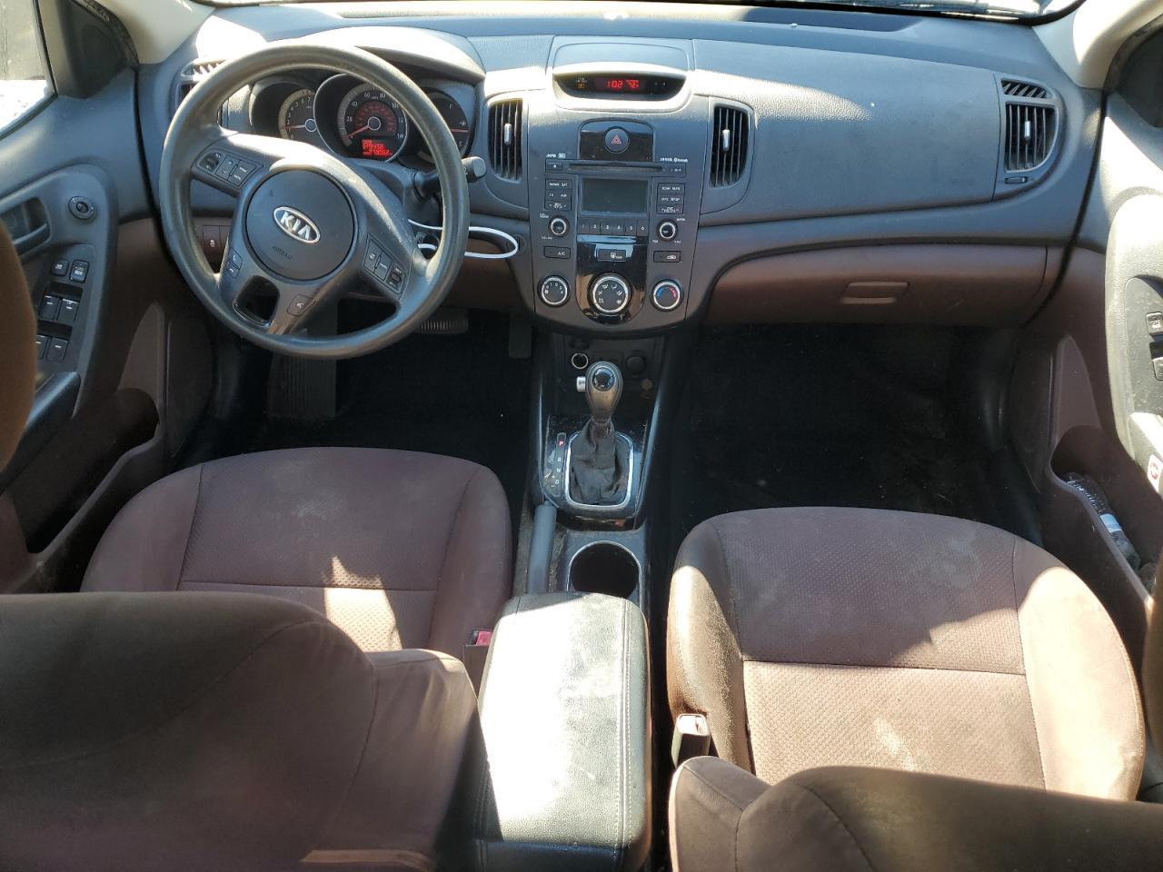 2011 KIA FORTE